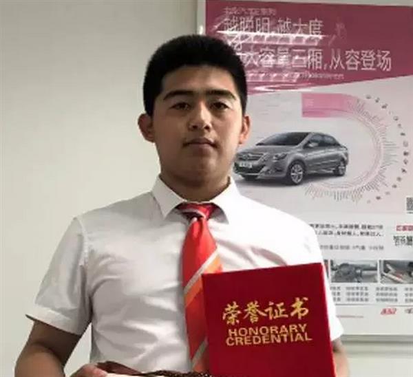 承德騰飛職業(yè)技術專修學院的一天——7月24日