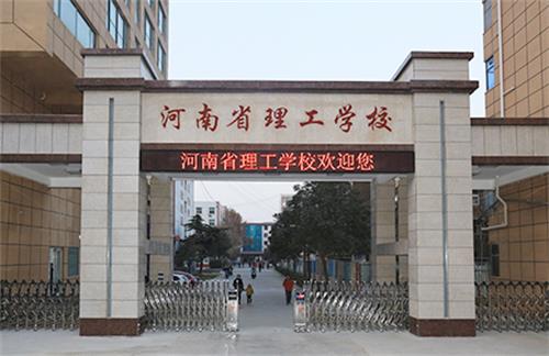 學(xué)汽修要多久才能學(xué)會(huì)？