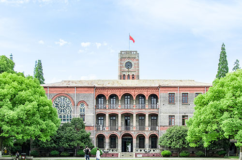 青島萊西市職業(yè)教育中心是學(xué)校嗎？有什么專業(yè)？